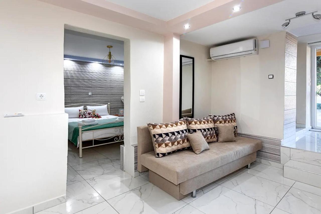 Rentinis Apartments Nikiti  Bagian luar foto