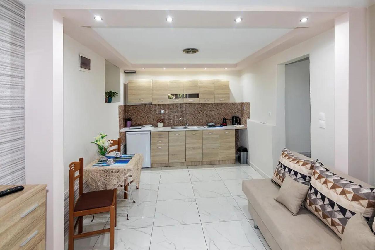 Rentinis Apartments Nikiti  Bagian luar foto